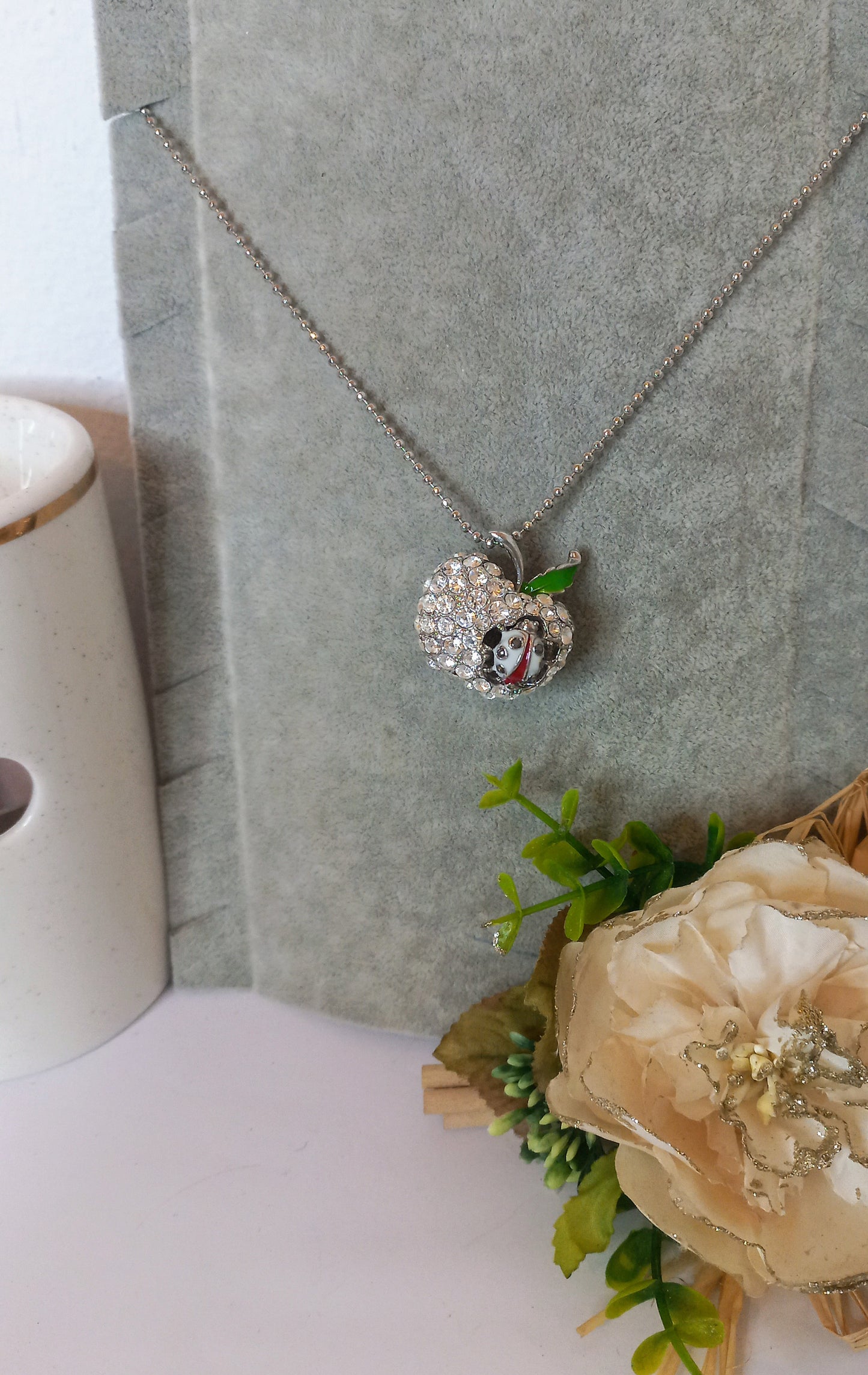 Collier pomme (Fantaisie) C12224