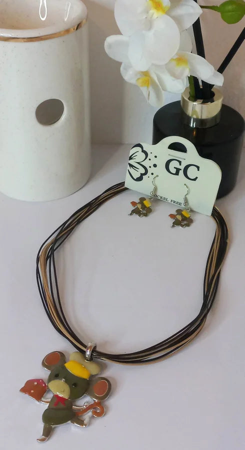 Parure souris vert boucle et collier (P0124)