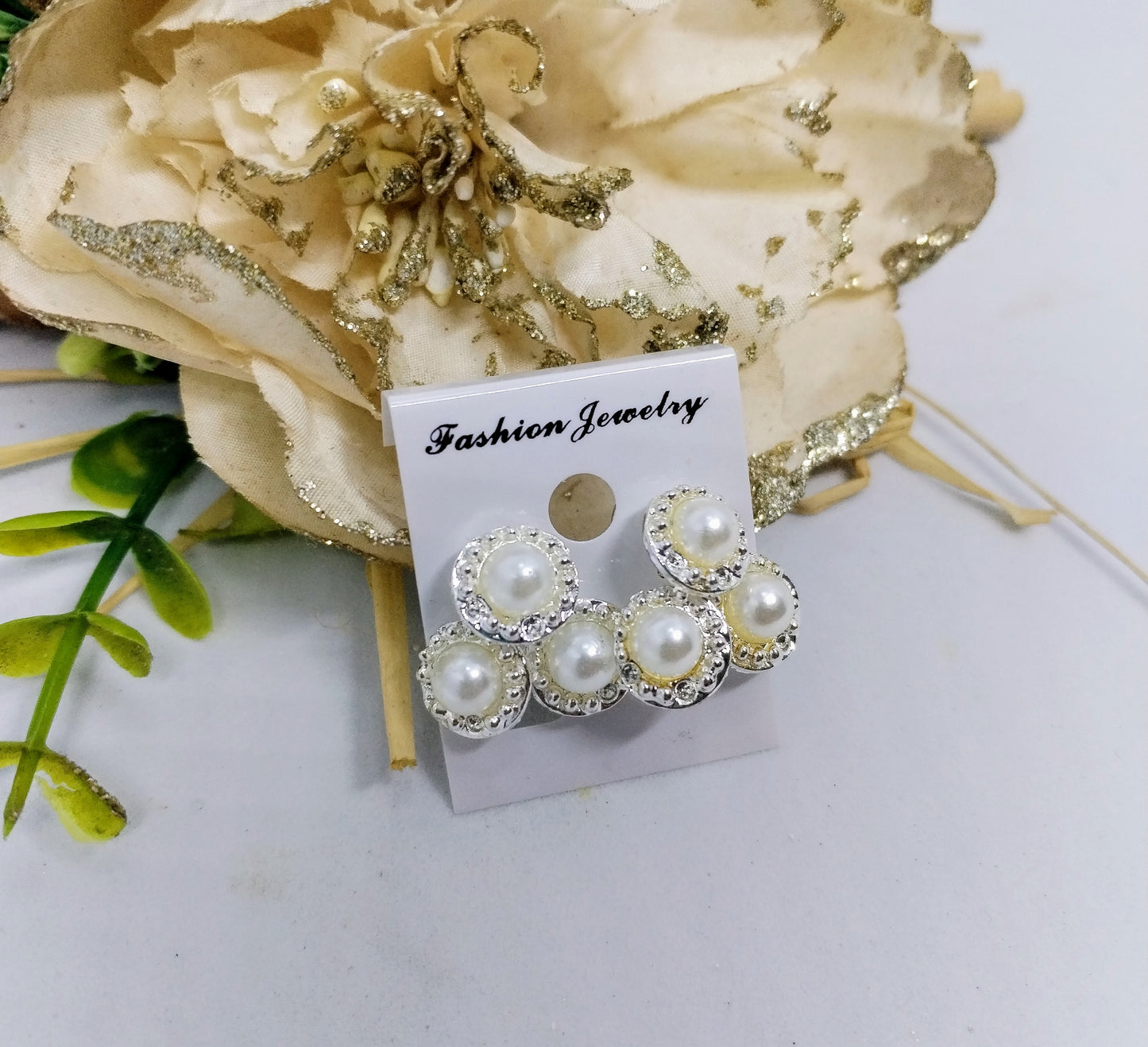 Boucle d'oreille argent et blanc (fantaisie) BO22124