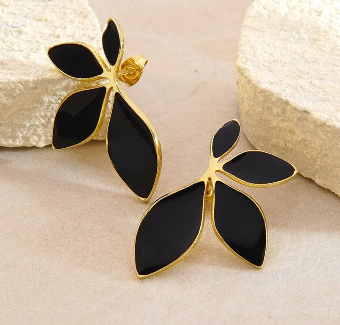 Boucles Livia Fleur Dorée (Acier inoxydable) - Elégantes & Colorées