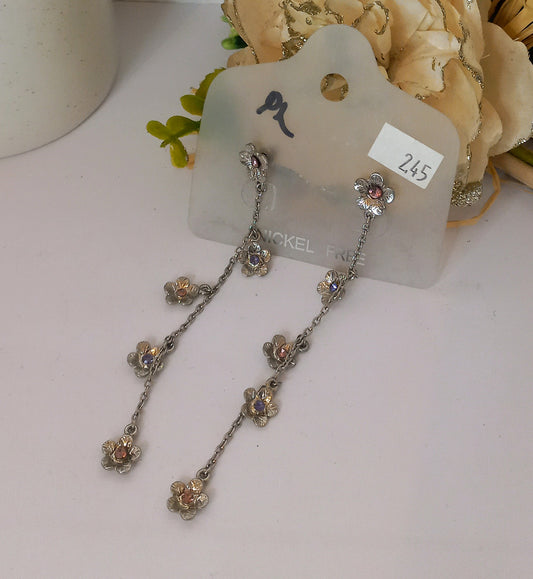 Boucle d'oreille pendante fleurs (Fantaisie) BO19624