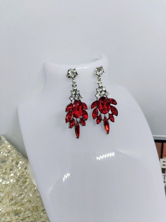 Boucle d'oreille pierre rouge (Fantaisie) BO15324