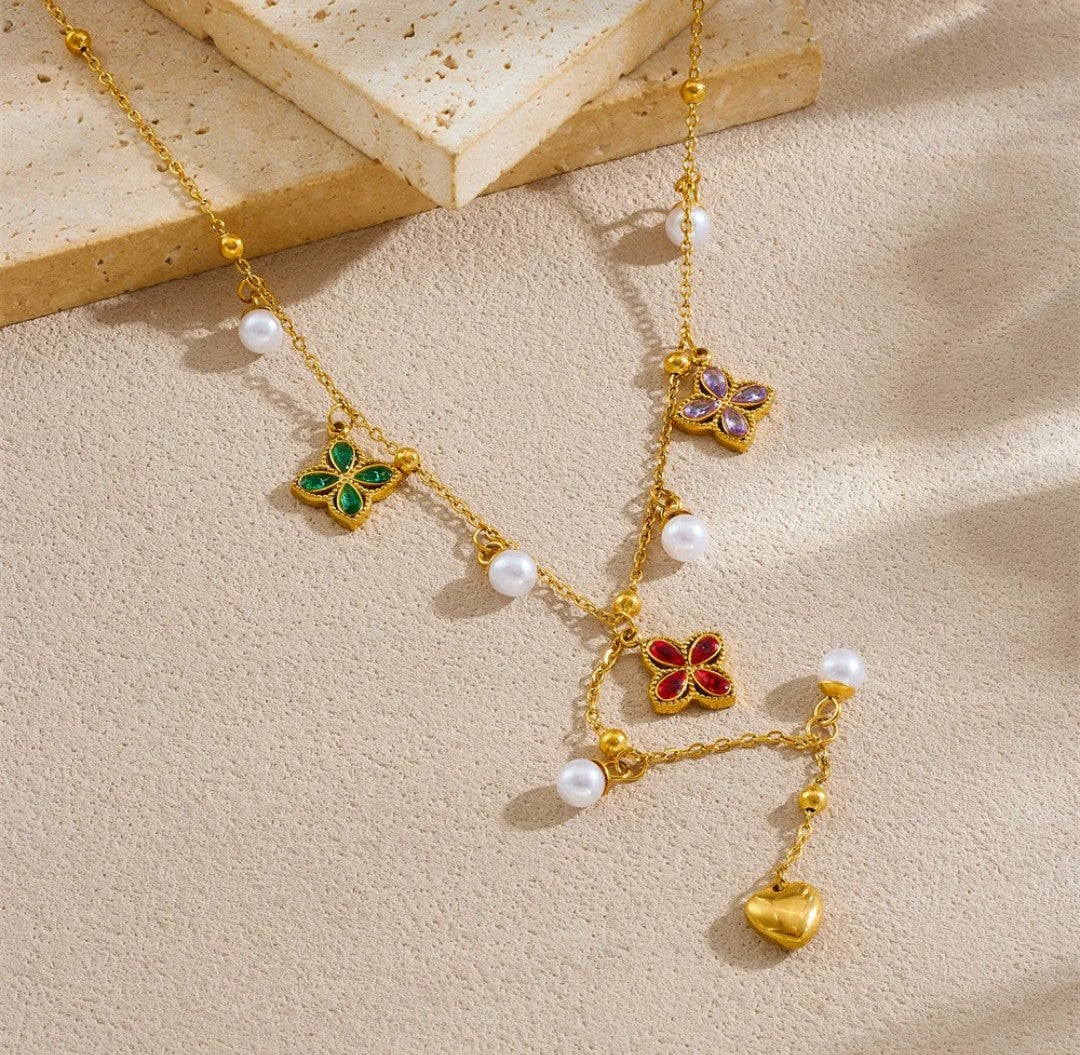 Collier Élina en acier inoxydable doré – Trèfles colorés & perles