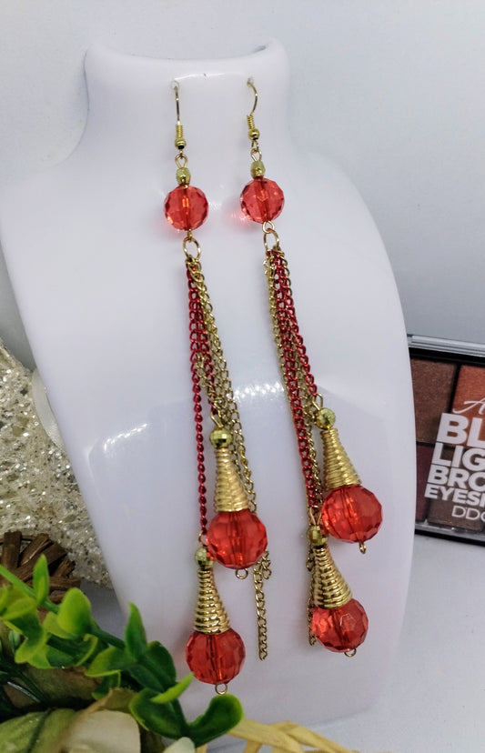 Boucle d'oreille pendante rouge (fantaisie) BO17424